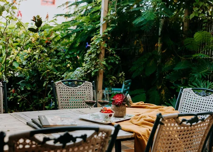 Acogedor Adosado Con Piscina *