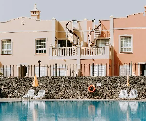 Acogedor Adosado Con Piscina * 팔름-마르